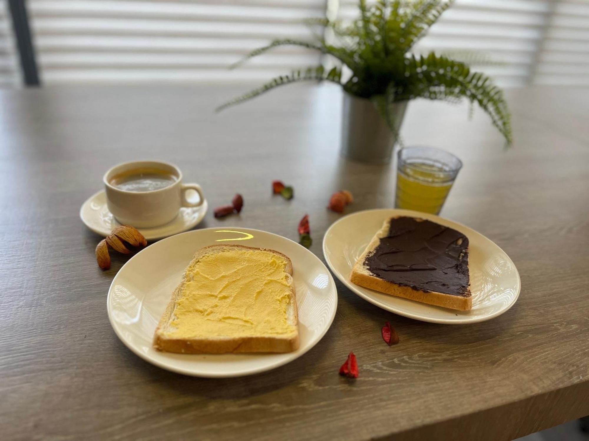 Kiwi Share Hotel Zhongli Dış mekan fotoğraf