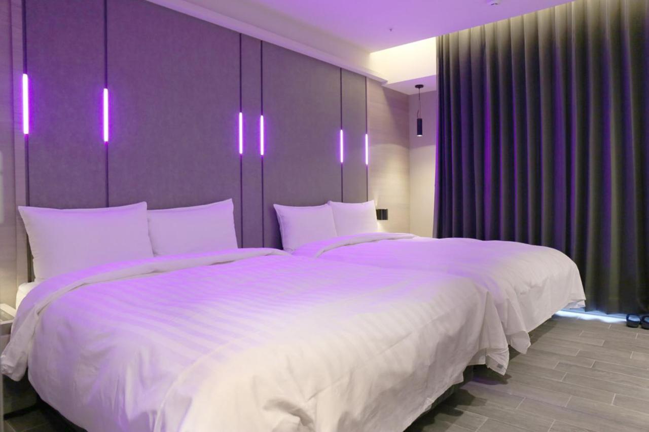 Kiwi Share Hotel Zhongli Dış mekan fotoğraf