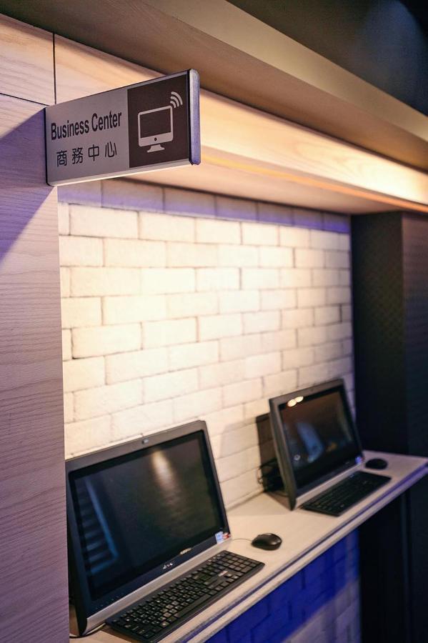 Kiwi Share Hotel Zhongli Dış mekan fotoğraf