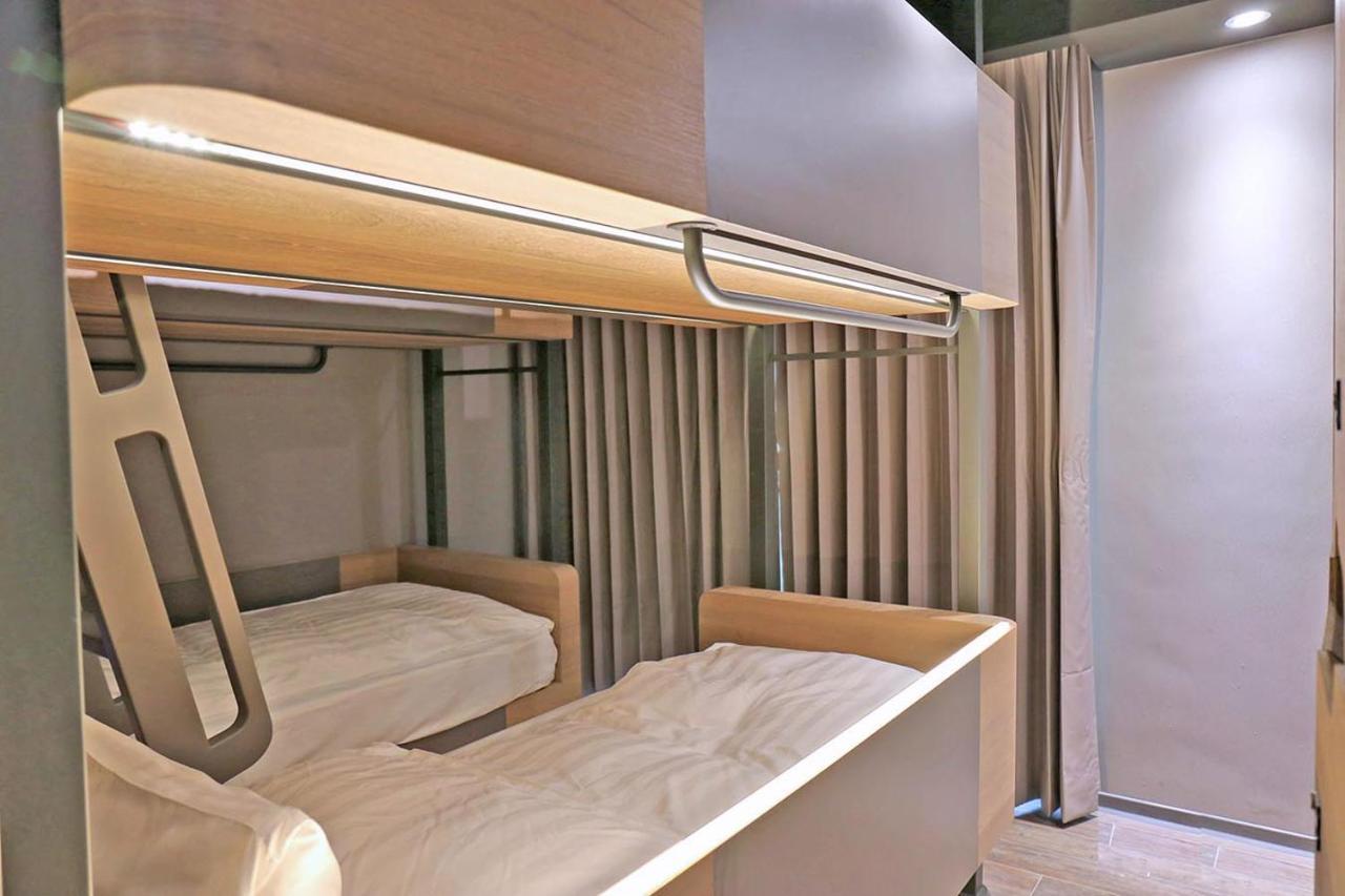 Kiwi Share Hotel Zhongli Dış mekan fotoğraf