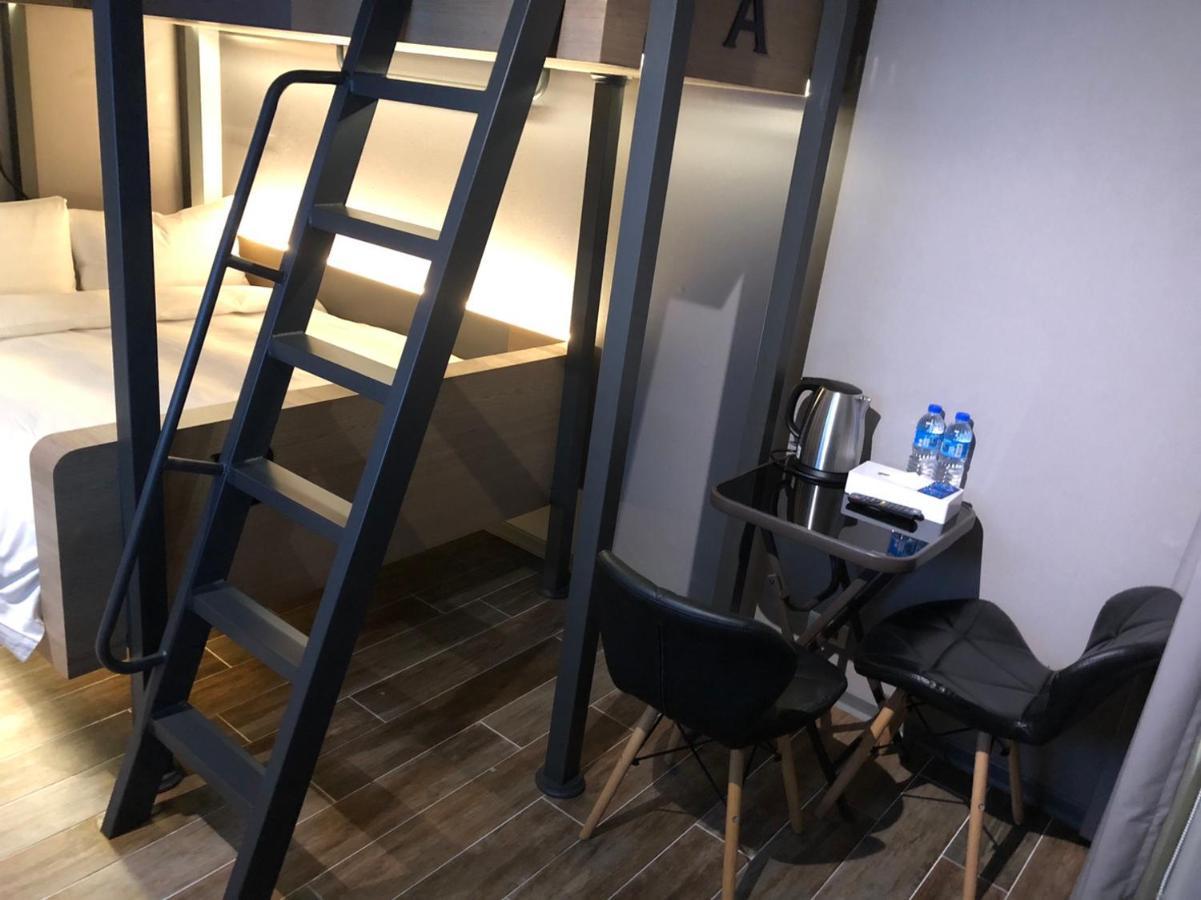 Kiwi Share Hotel Zhongli Dış mekan fotoğraf